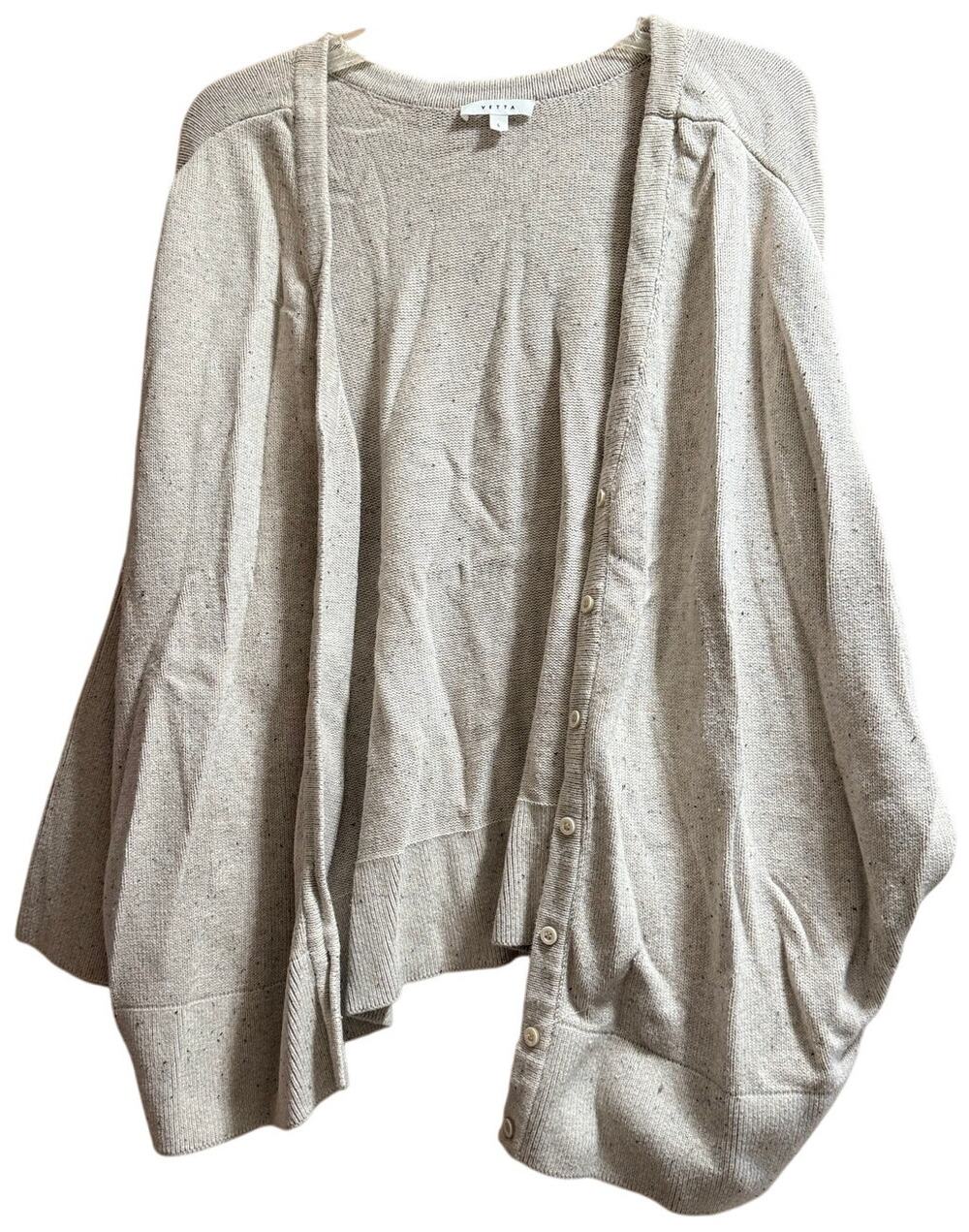 Vetta Light Beige Tight Knit Size Large Long Sleeve Cardigan Sweater